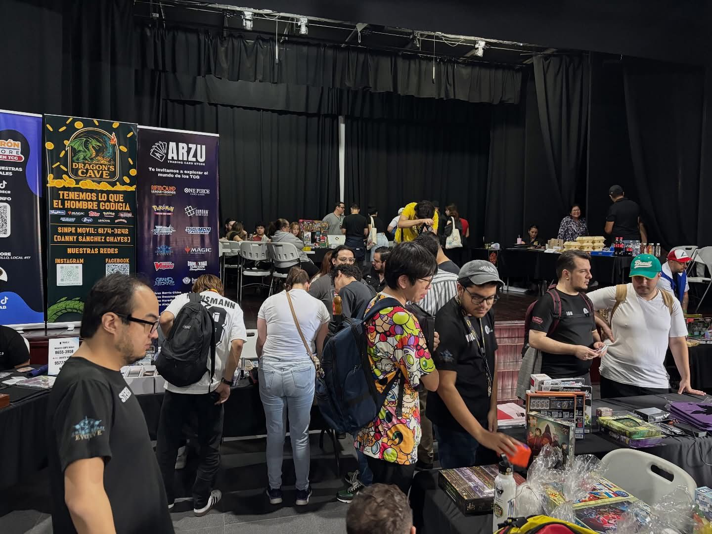 Ambiente expo 19:44:19